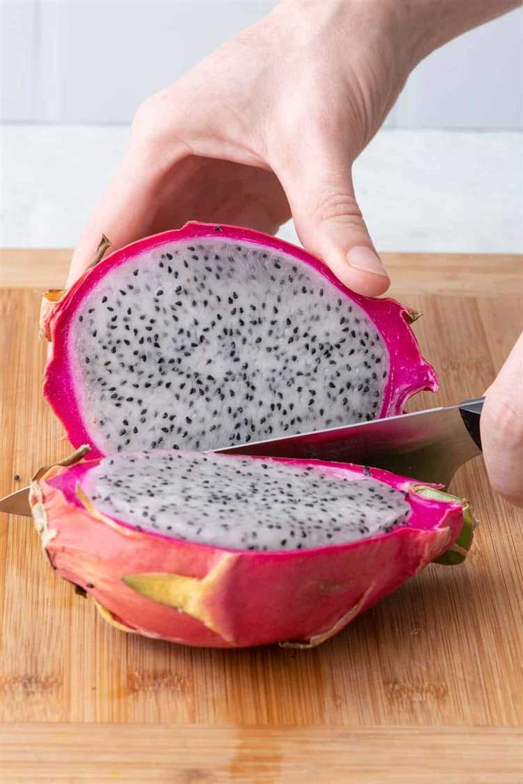 how-to-eat-dragon-fruit-our-guide-to-enjoying-this-exotic-tropical-delight